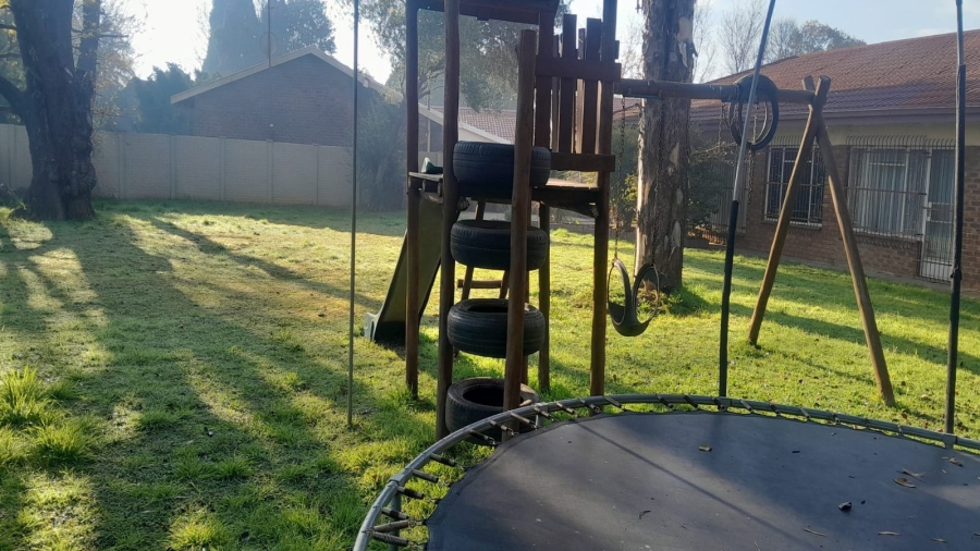 4 Bedroom Property for Sale in Waldrift Gauteng
