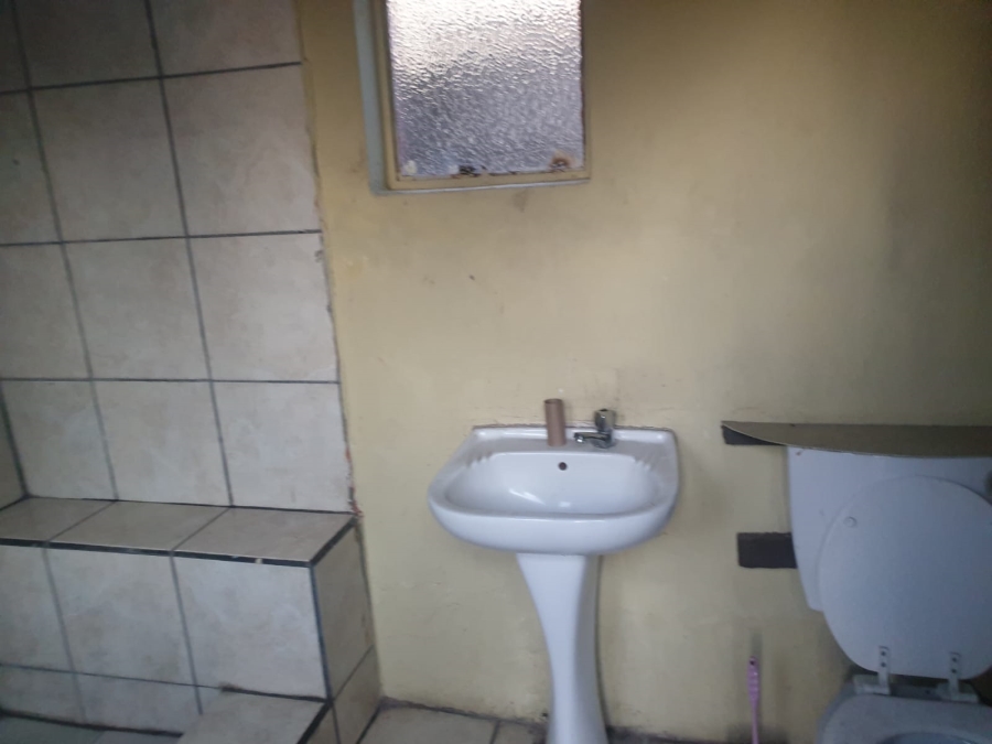8 Bedroom Property for Sale in Brakpan Central Gauteng