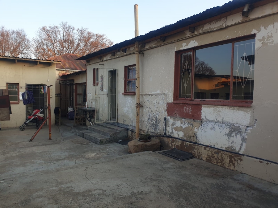 8 Bedroom Property for Sale in Brakpan Central Gauteng
