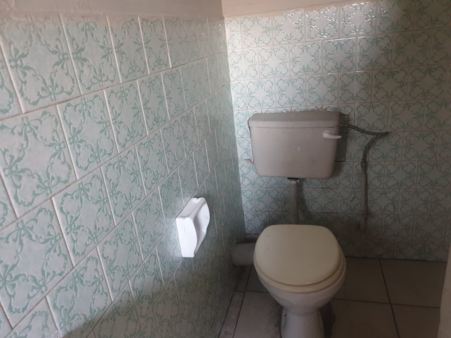 8 Bedroom Property for Sale in Brakpan Central Gauteng
