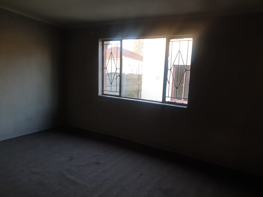 8 Bedroom Property for Sale in Brakpan Central Gauteng