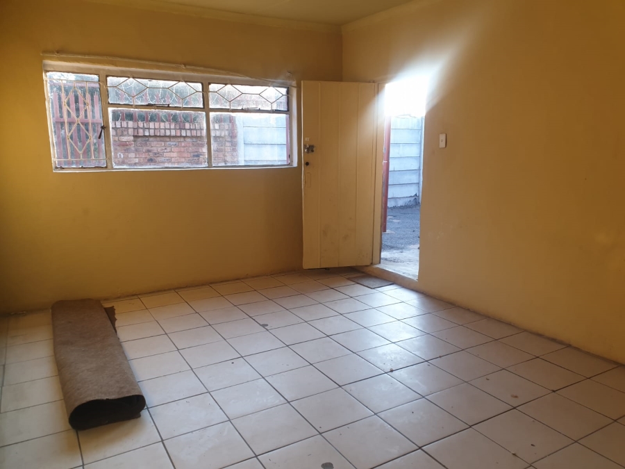 8 Bedroom Property for Sale in Brakpan Central Gauteng