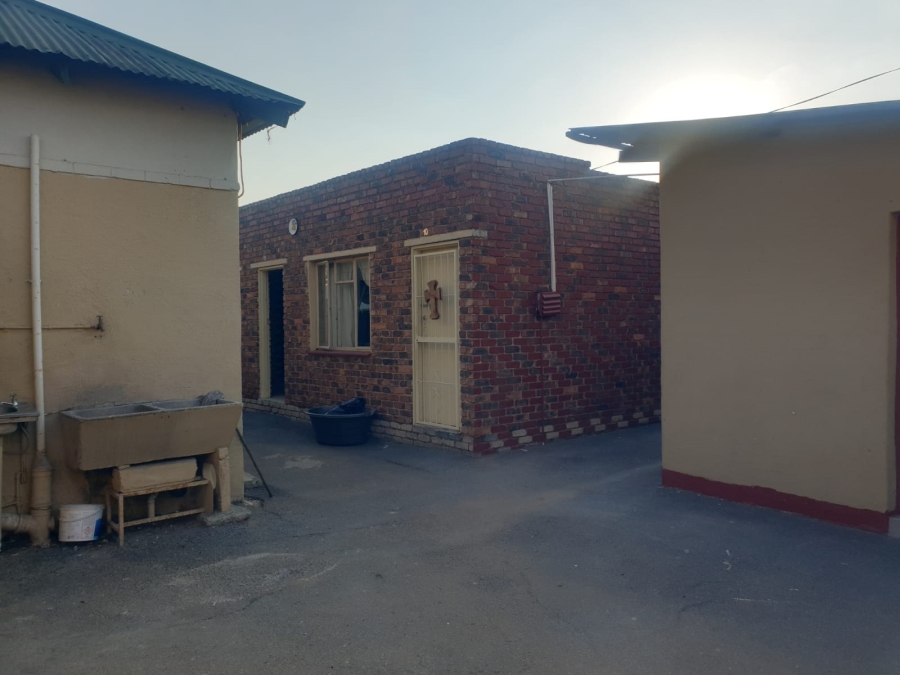12 Bedroom Property for Sale in Brakpan Central Gauteng