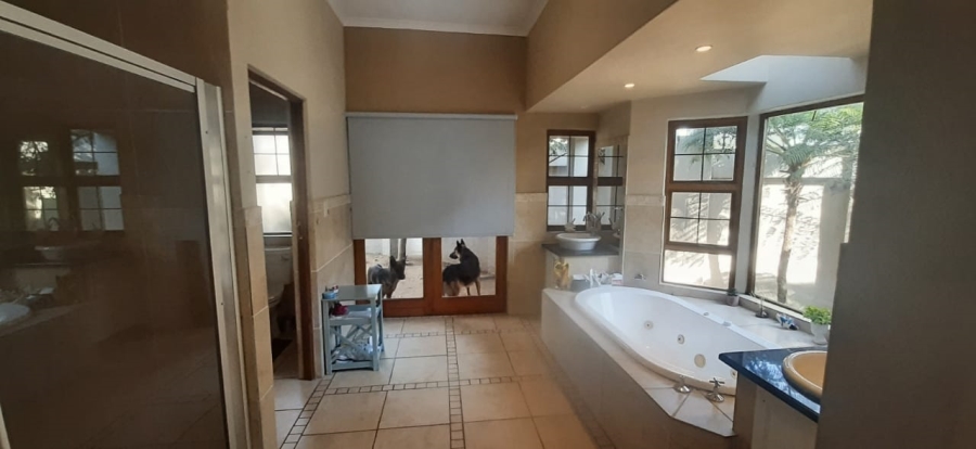3 Bedroom Property for Sale in Glen Marais Gauteng