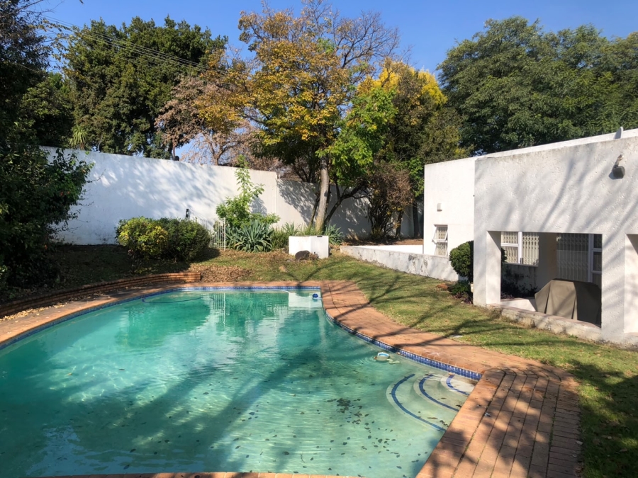 4 Bedroom Property for Sale in Savoy Estate Gauteng