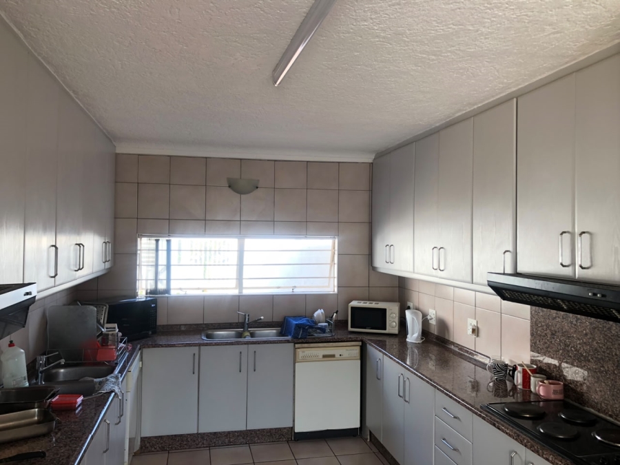 4 Bedroom Property for Sale in Savoy Estate Gauteng