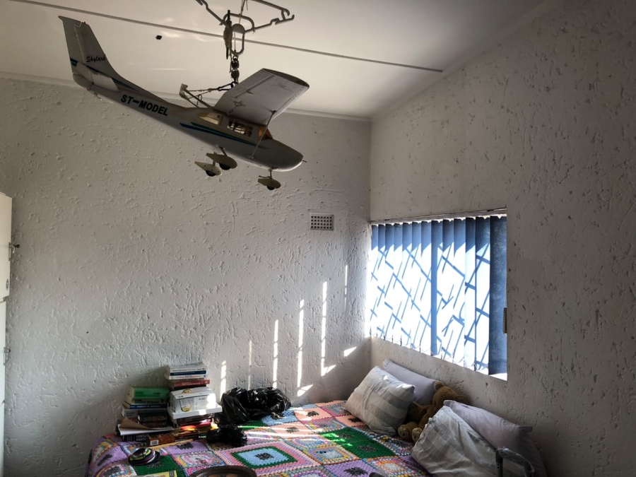 4 Bedroom Property for Sale in Savoy Estate Gauteng