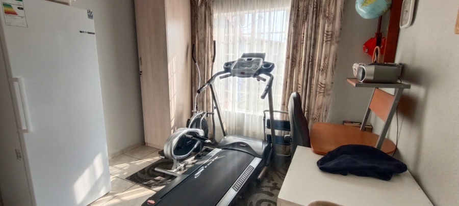 2 Bedroom Property for Sale in Sunair Park Gauteng