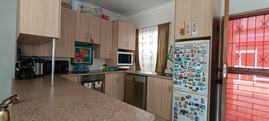 2 Bedroom Property for Sale in Sunair Park Gauteng
