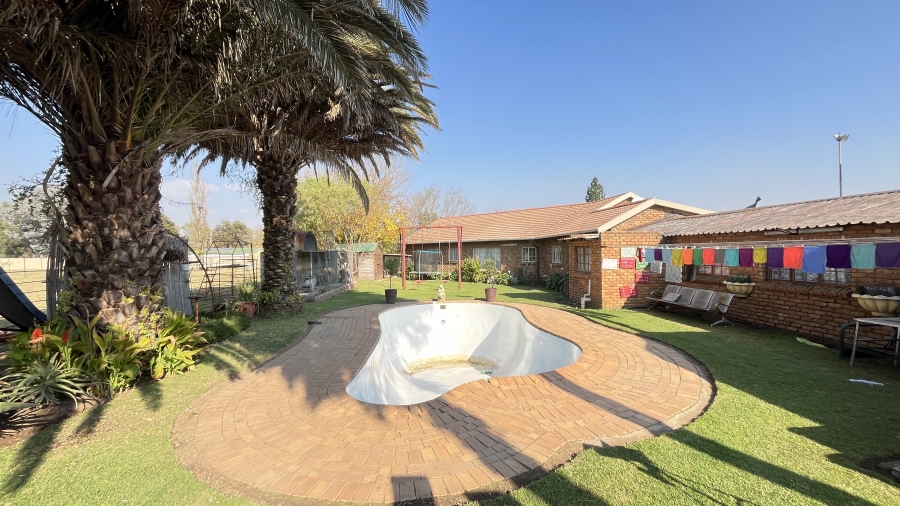 4 Bedroom Property for Sale in Benoni AH Gauteng