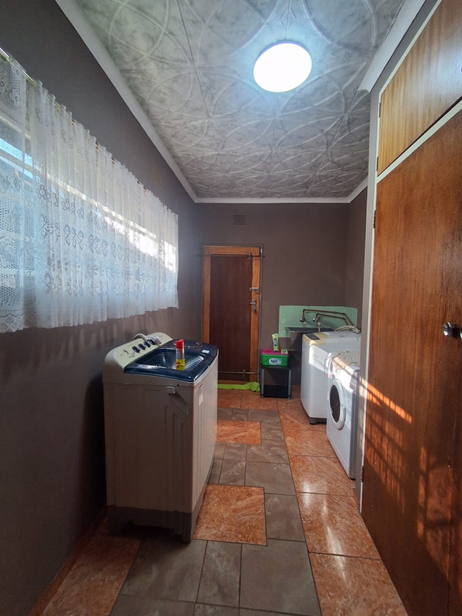 4 Bedroom Property for Sale in Sonland Park Gauteng