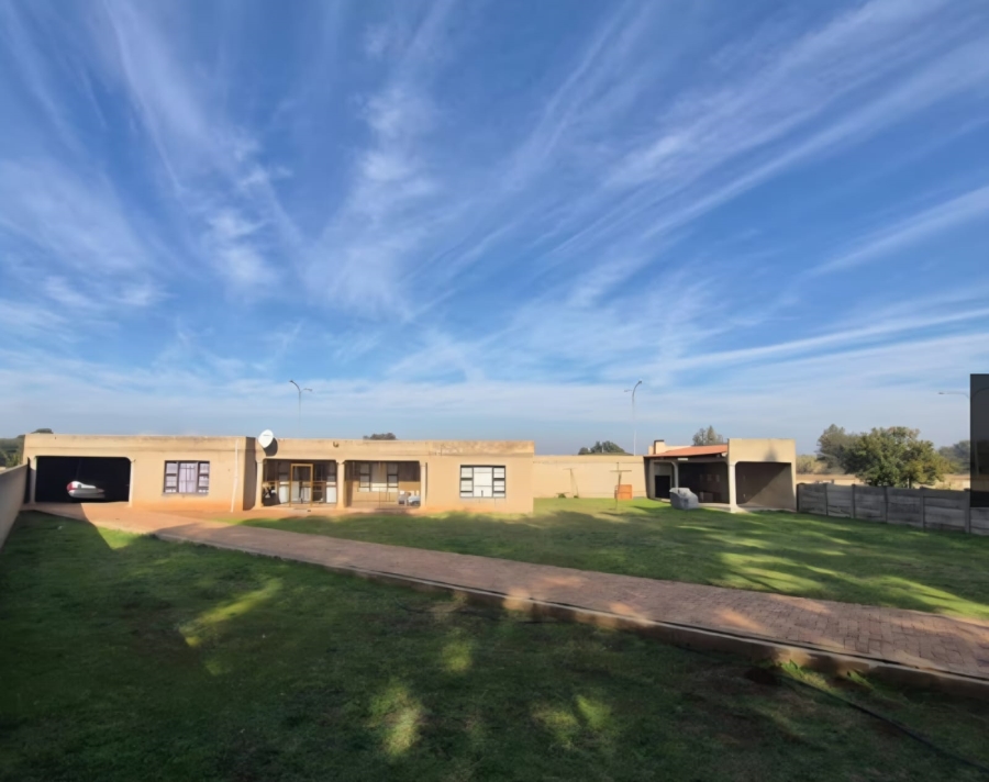 0 Bedroom Property for Sale in Unitas Park Gauteng