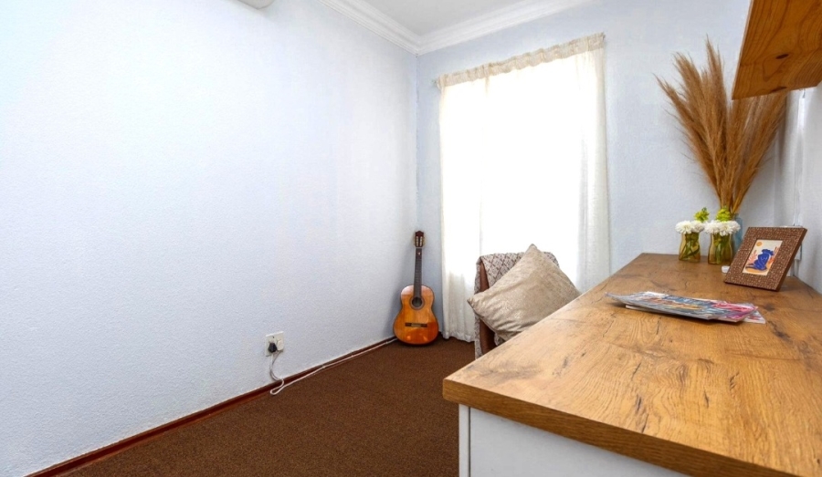 2 Bedroom Property for Sale in Jordaan Park Gauteng