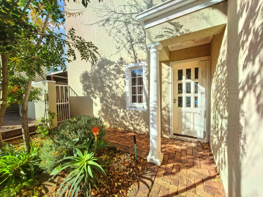 3 Bedroom Property for Sale in Vanderbijlpark SW 5 Gauteng