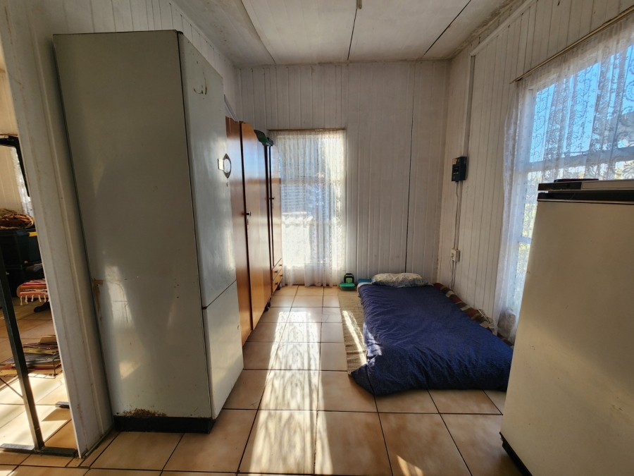 4 Bedroom Property for Sale in Theoville Gauteng
