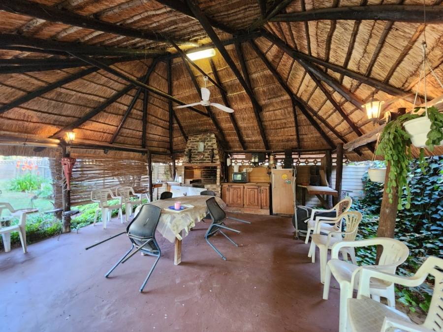 4 Bedroom Property for Sale in Theoville Gauteng