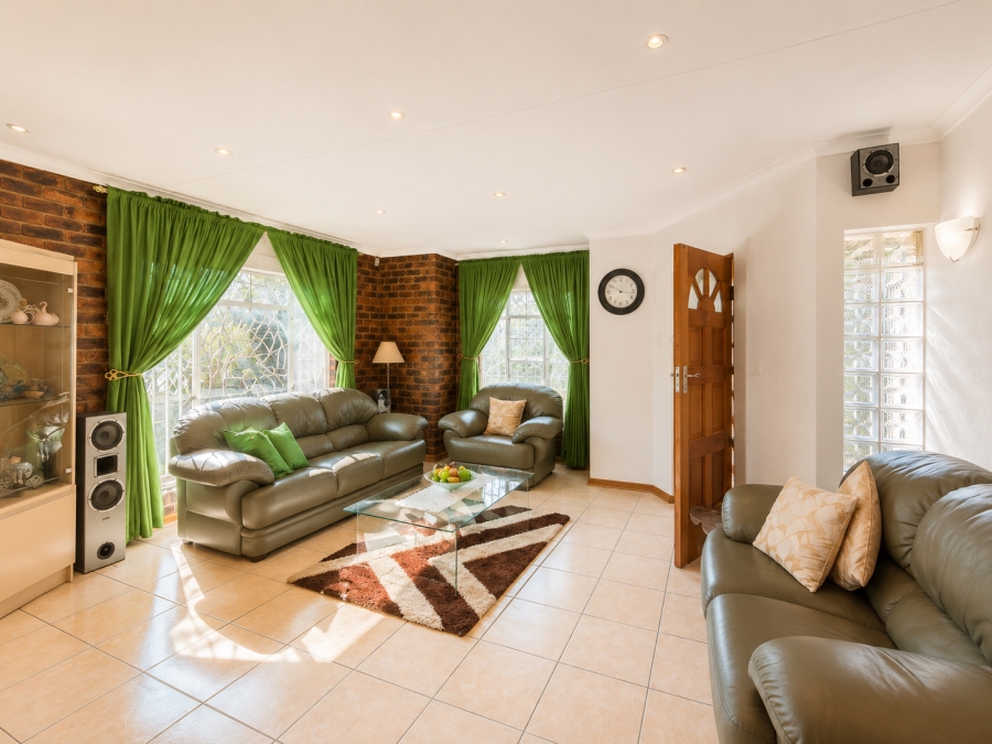 2 Bedroom Property for Sale in Risiville Gauteng