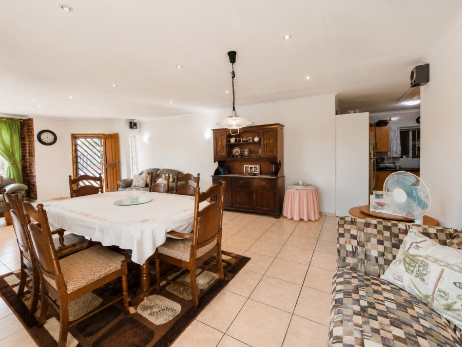 2 Bedroom Property for Sale in Risiville Gauteng