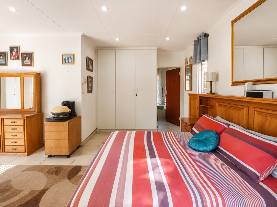 2 Bedroom Property for Sale in Risiville Gauteng