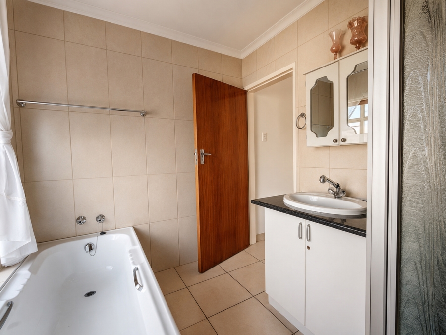 2 Bedroom Property for Sale in Risiville Gauteng