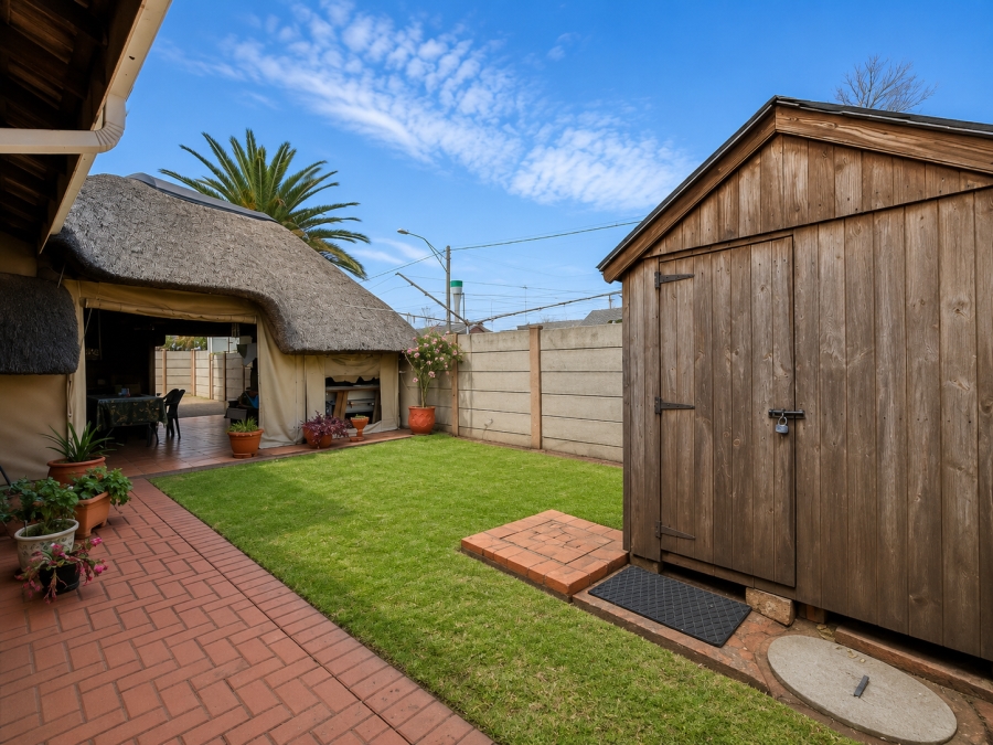 2 Bedroom Property for Sale in Risiville Gauteng
