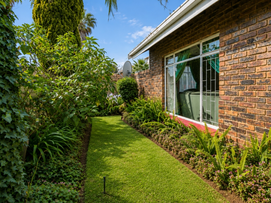 2 Bedroom Property for Sale in Risiville Gauteng