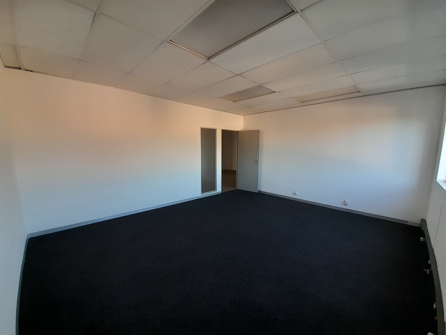 To Let Commercial Property for Rent in Randjespark Gauteng