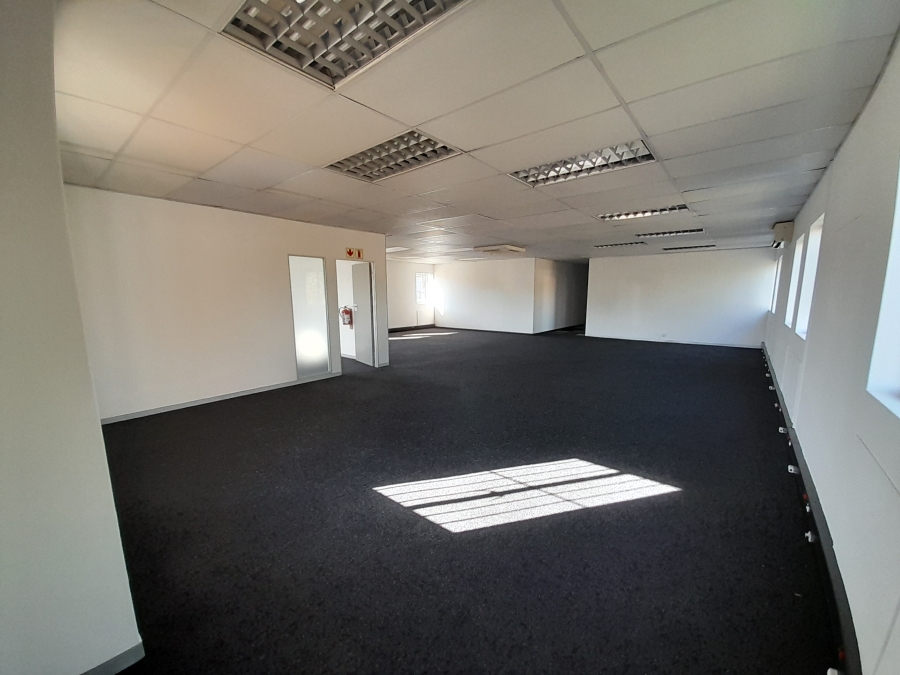 To Let Commercial Property for Rent in Randjespark Gauteng