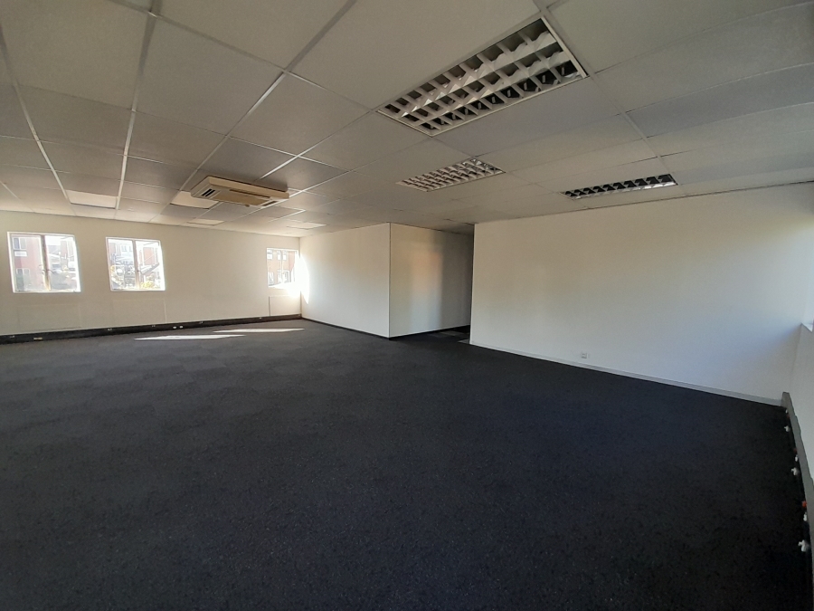 To Let Commercial Property for Rent in Randjespark Gauteng