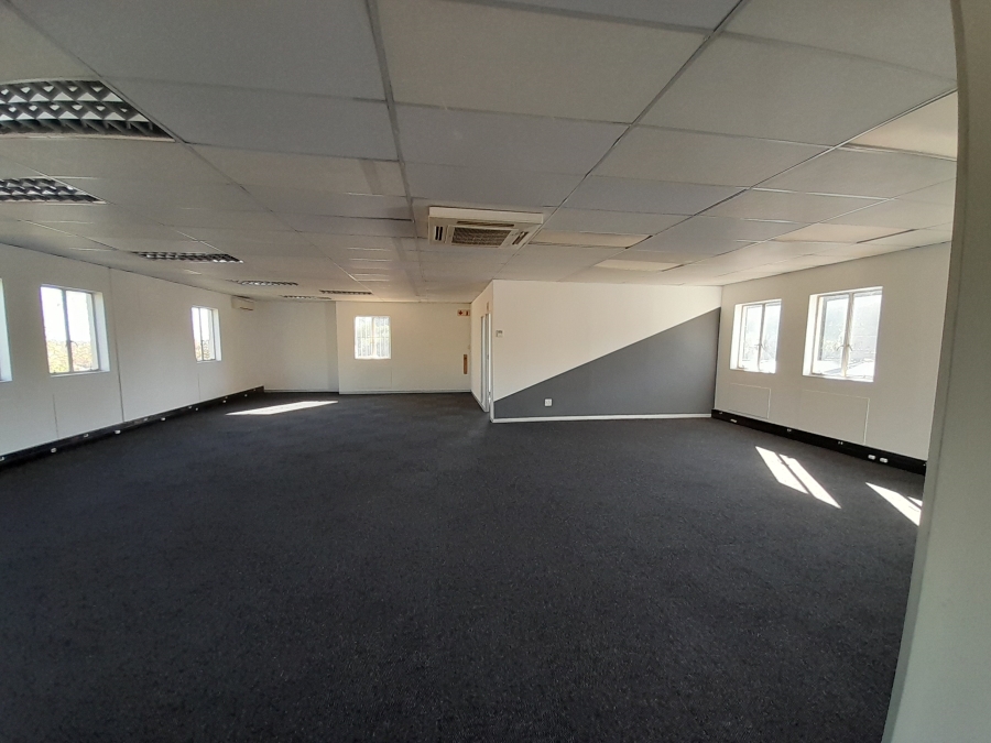 To Let Commercial Property for Rent in Randjespark Gauteng