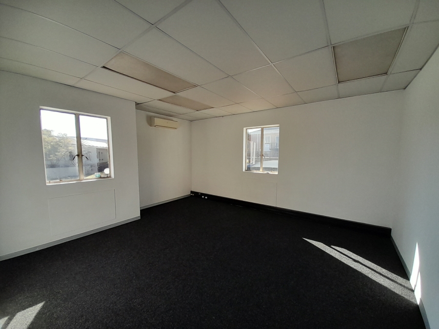 To Let Commercial Property for Rent in Randjespark Gauteng