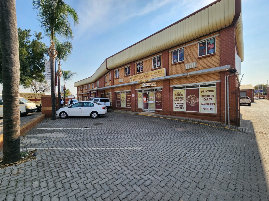 To Let Commercial Property for Rent in Koedoespoort Industrial Gauteng