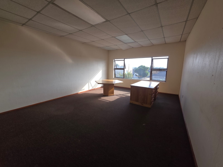 To Let Commercial Property for Rent in Farrar Park Gauteng
