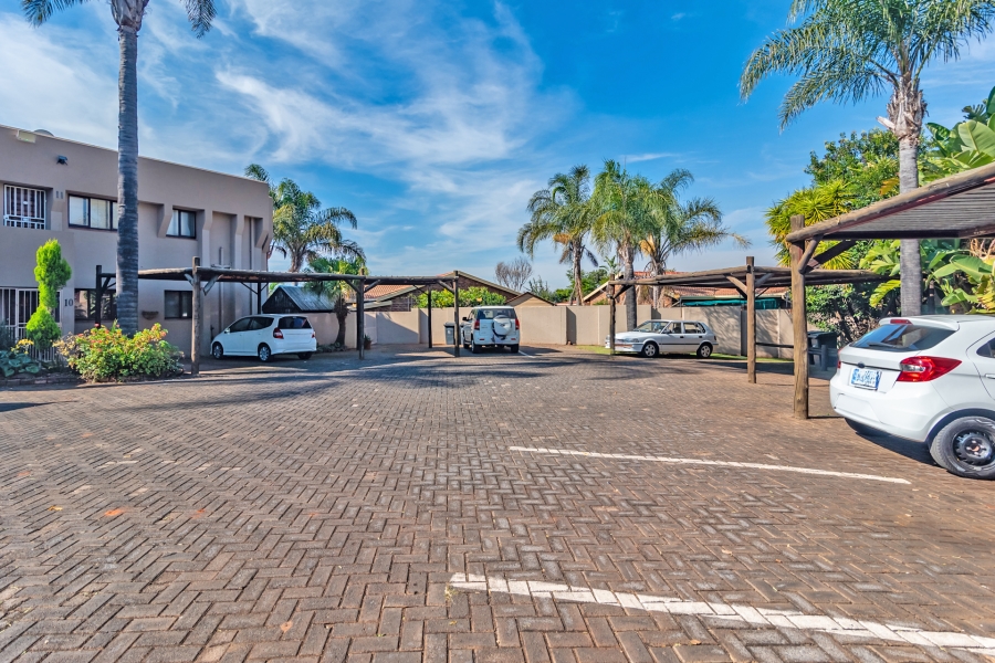 3 Bedroom Property for Sale in Rangeview Gauteng