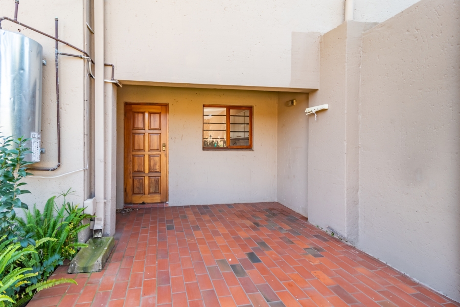 3 Bedroom Property for Sale in Rangeview Gauteng