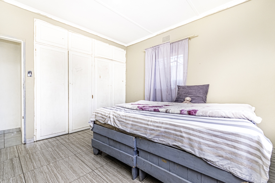 4 Bedroom Property for Sale in Bosmont Gauteng