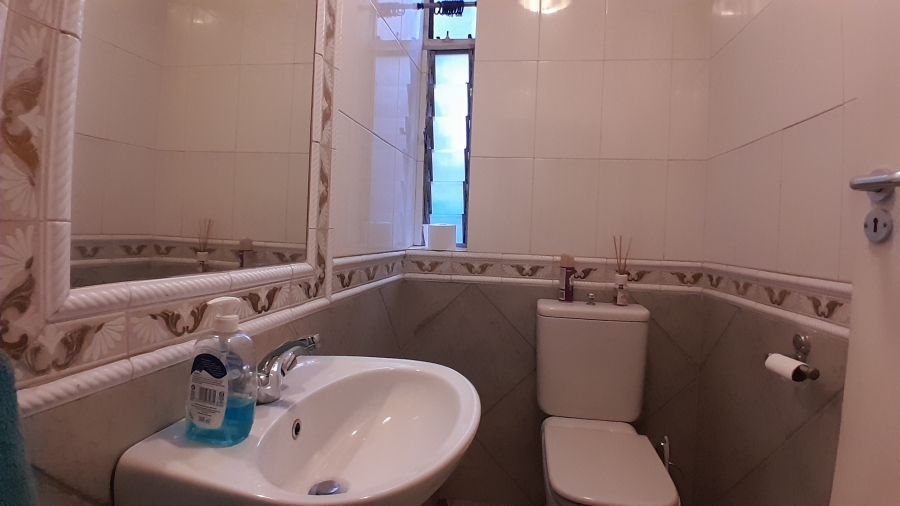 4 Bedroom Property for Sale in Riviera Gauteng