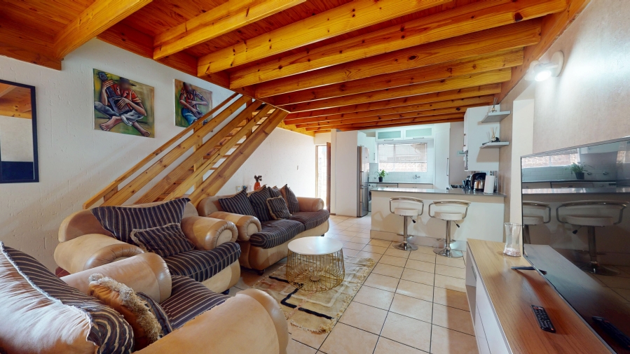 4 Bedroom Property for Sale in Ravenswood Gauteng