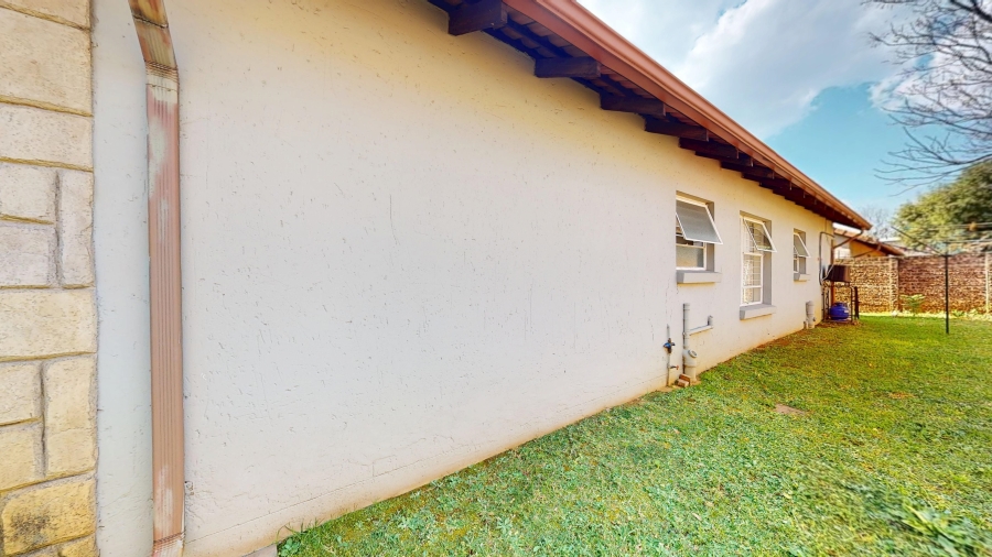 4 Bedroom Property for Sale in Ravenswood Gauteng