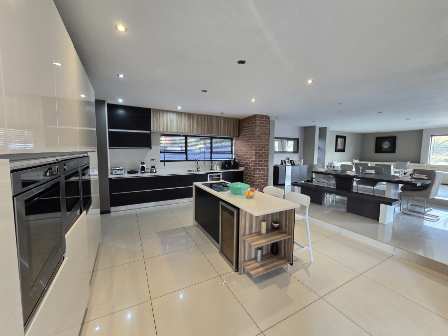 To Let 4 Bedroom Property for Rent in Pebble Rock Golf Village Gauteng