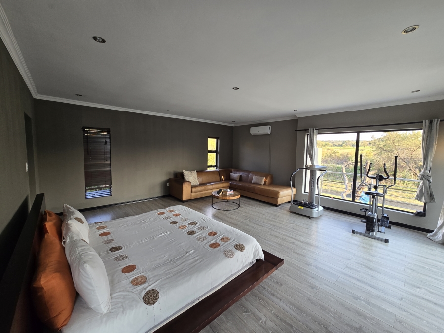 To Let 4 Bedroom Property for Rent in Pebble Rock Golf Village Gauteng
