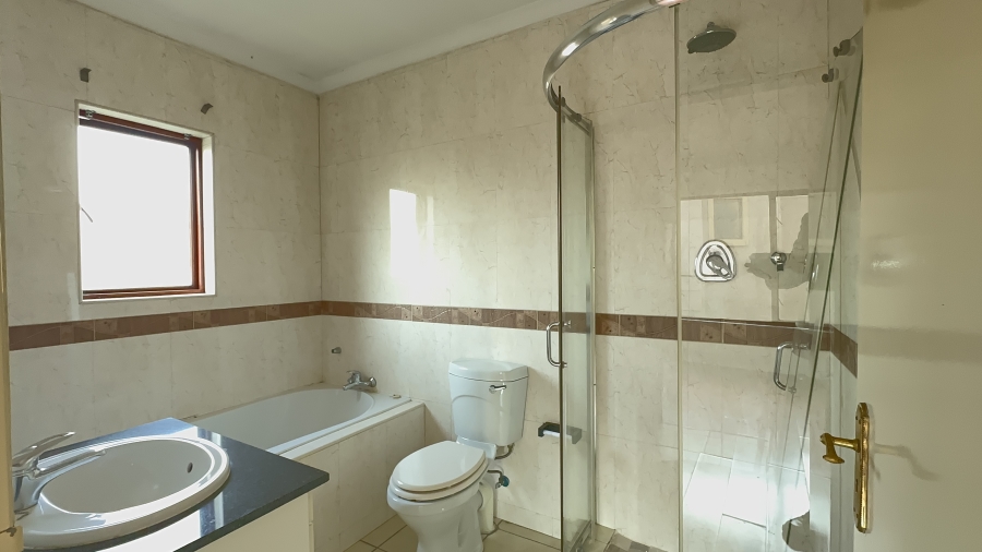 3 Bedroom Property for Sale in Helderwyk Gauteng