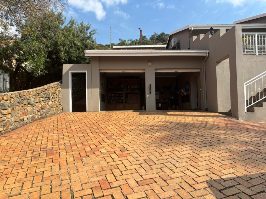 4 Bedroom Property for Sale in Kibler Park Gauteng
