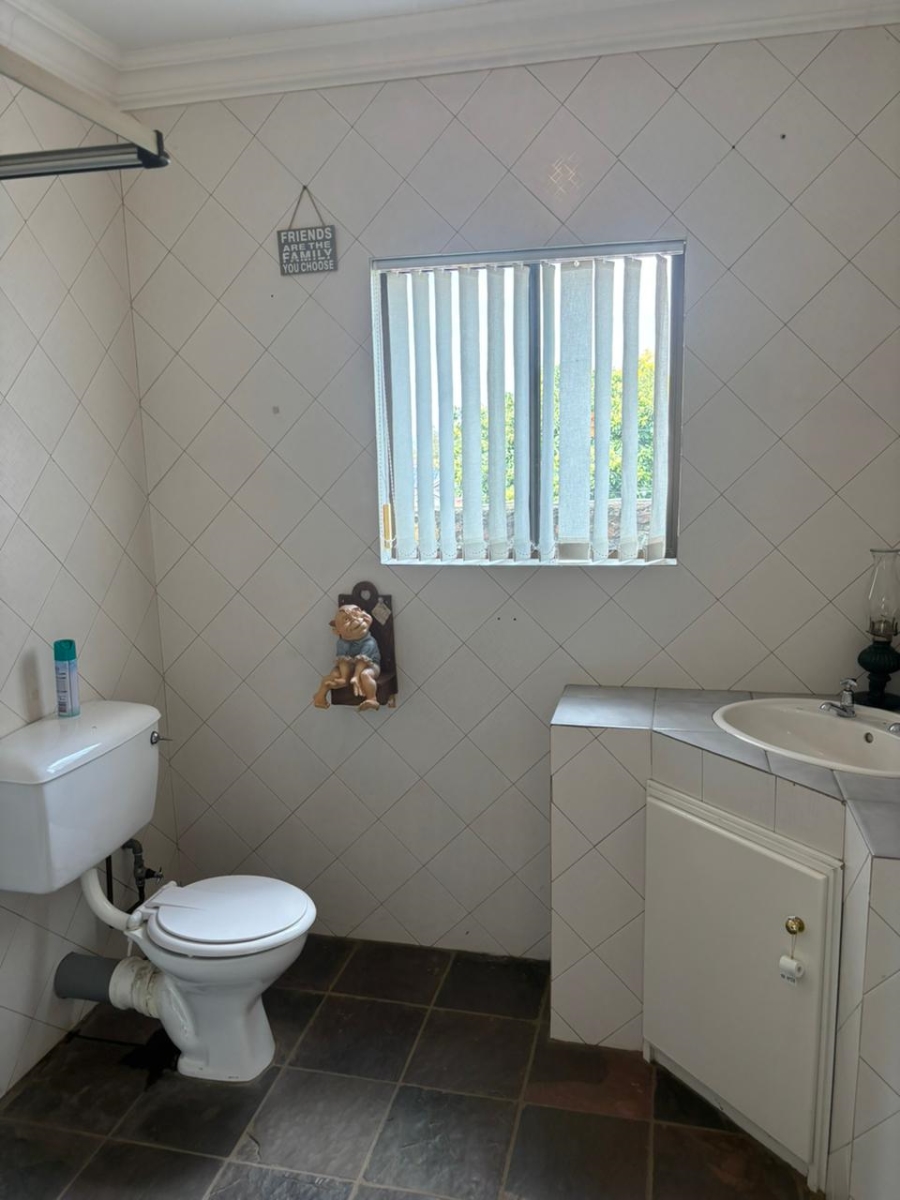 4 Bedroom Property for Sale in Kibler Park Gauteng