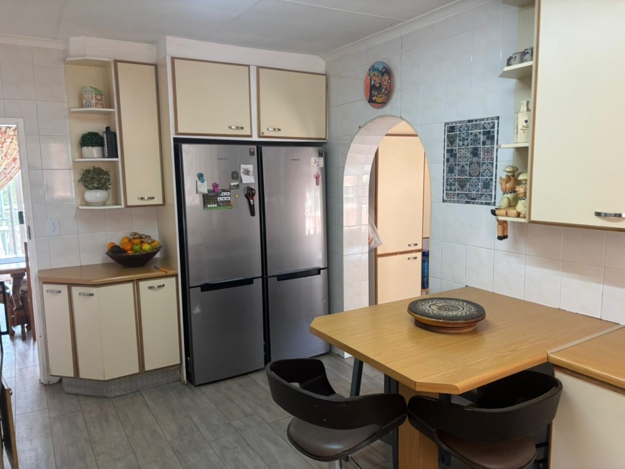 4 Bedroom Property for Sale in Kibler Park Gauteng