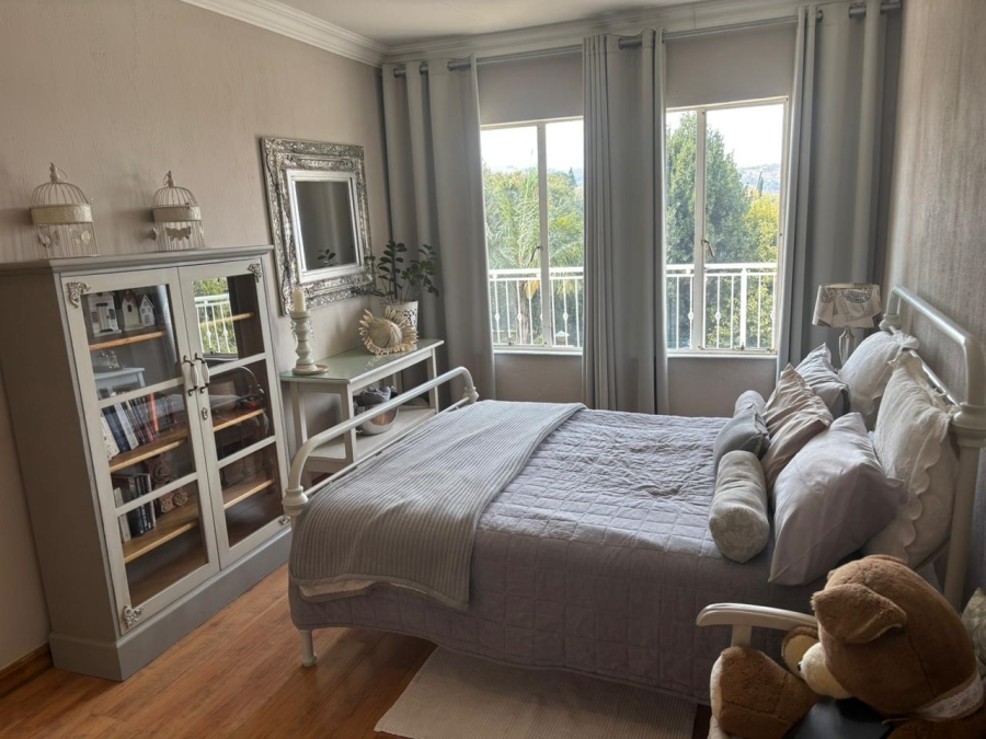 4 Bedroom Property for Sale in Kibler Park Gauteng
