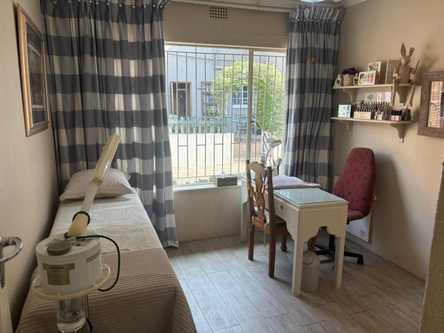 4 Bedroom Property for Sale in Kibler Park Gauteng