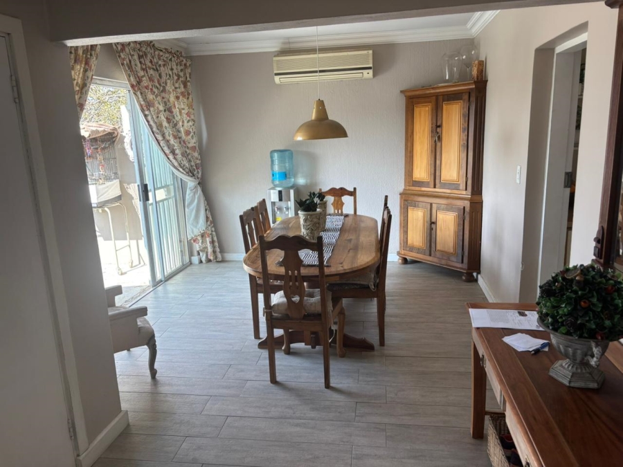 4 Bedroom Property for Sale in Kibler Park Gauteng