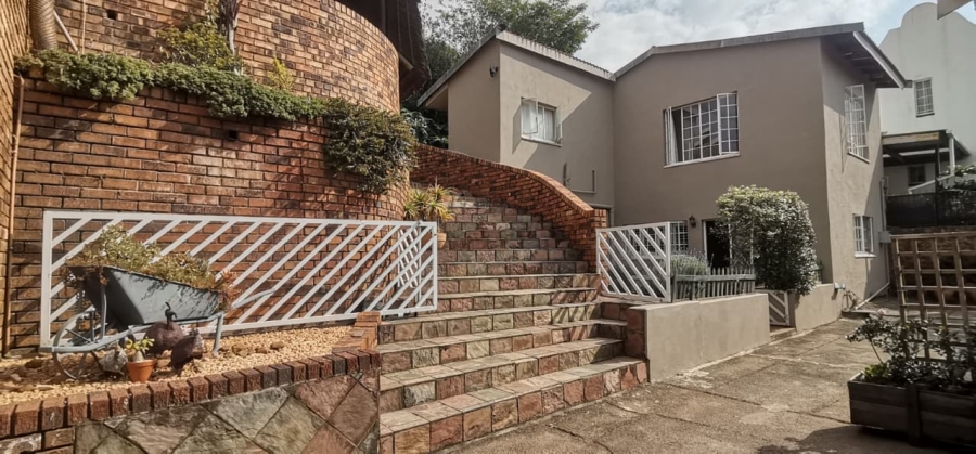 4 Bedroom Property for Sale in Kibler Park Gauteng