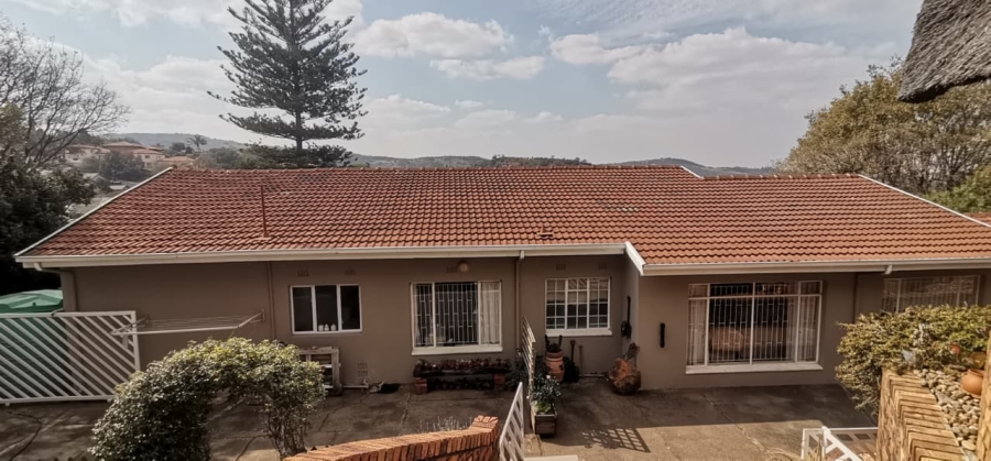 4 Bedroom Property for Sale in Kibler Park Gauteng